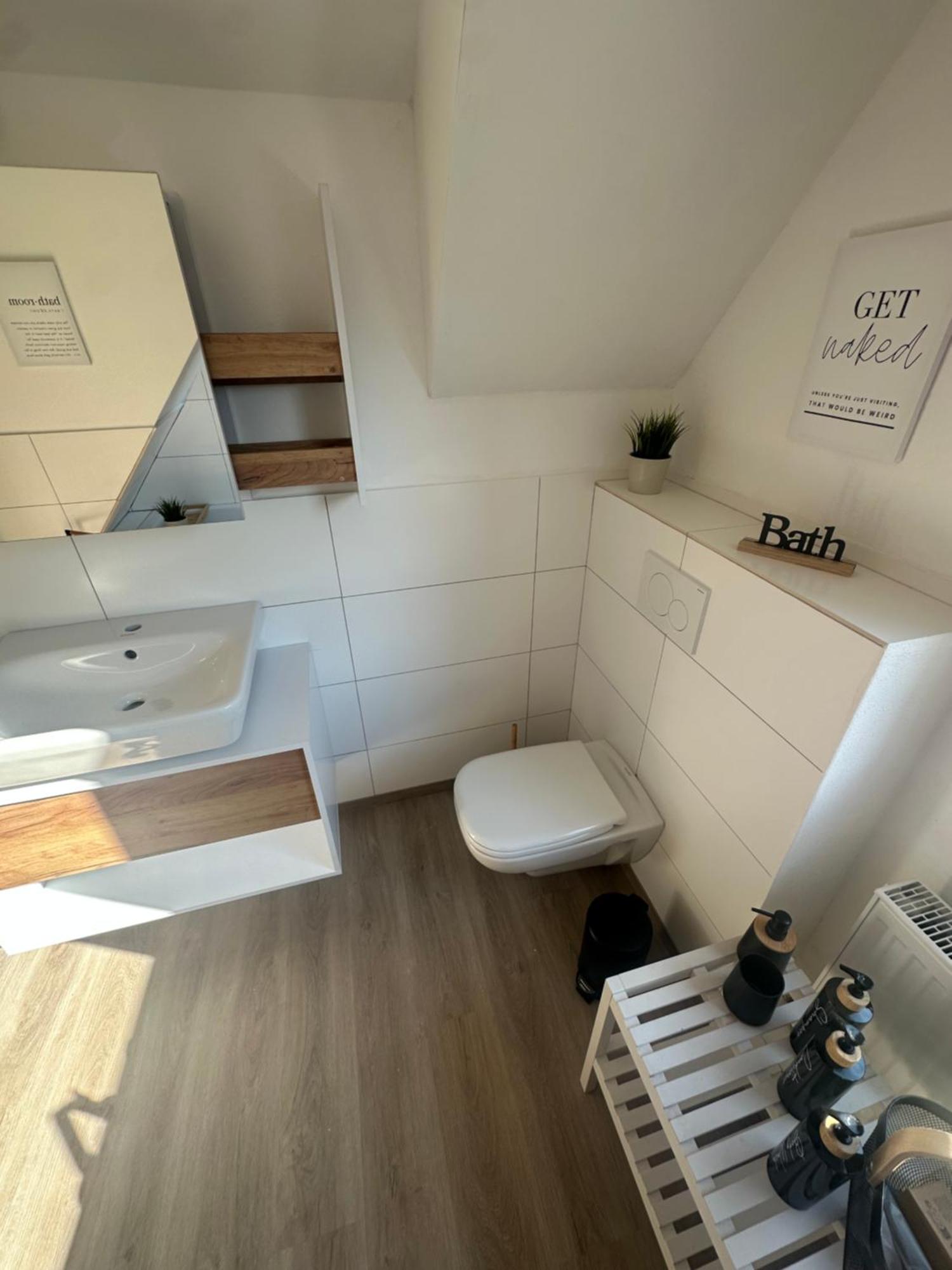 Neckarnest Ferienwohnung Neckarwestheim Exteriör bild