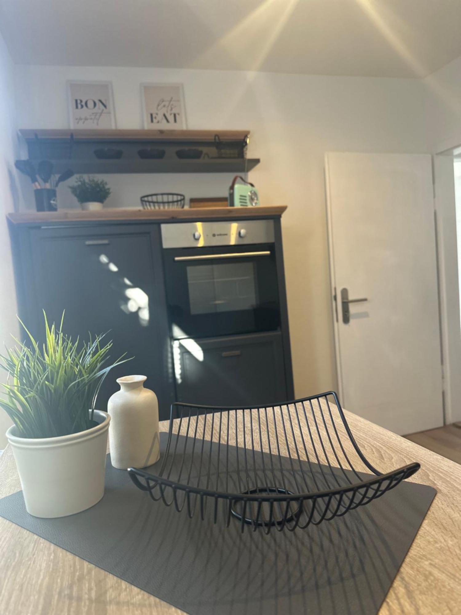Neckarnest Ferienwohnung Neckarwestheim Exteriör bild
